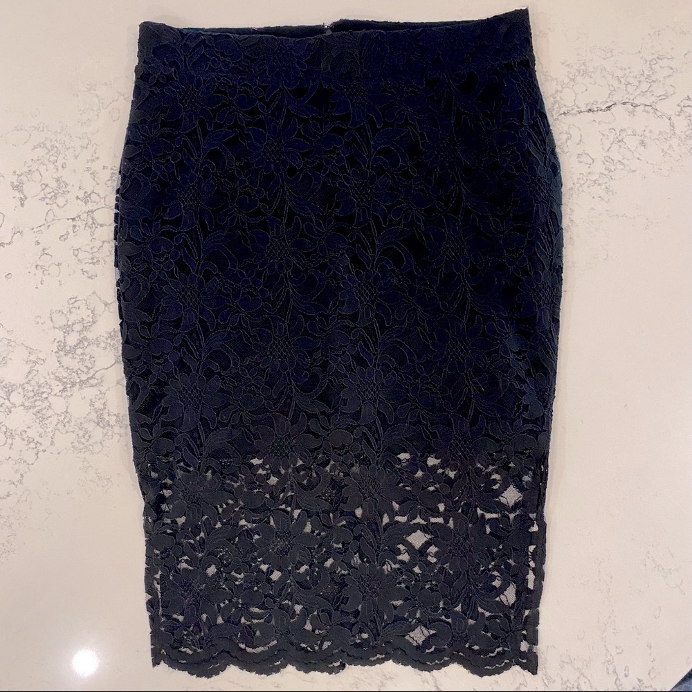 Torrid black stretch lace pencil skirt